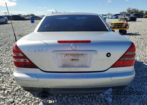 1999 Mercedes-Benz Slk 230 Kompressor z USA, uszkodzony, nr VIN WDBKK47F6XF099868
